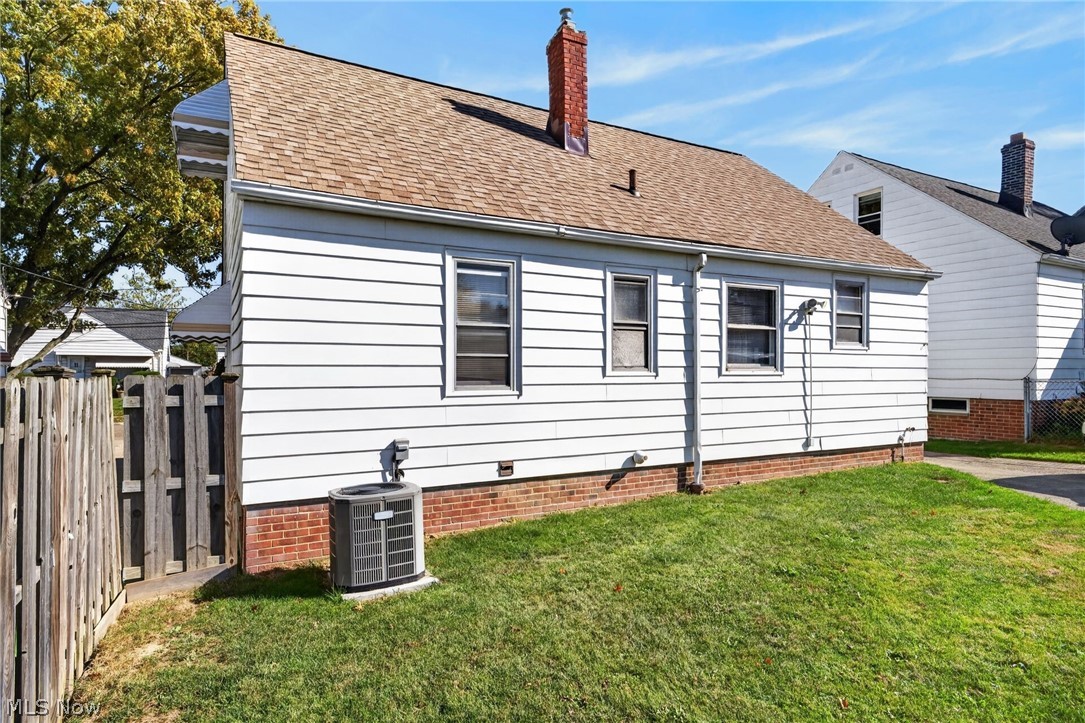 5392 E 132nd Street Garfield Heights OH 44125