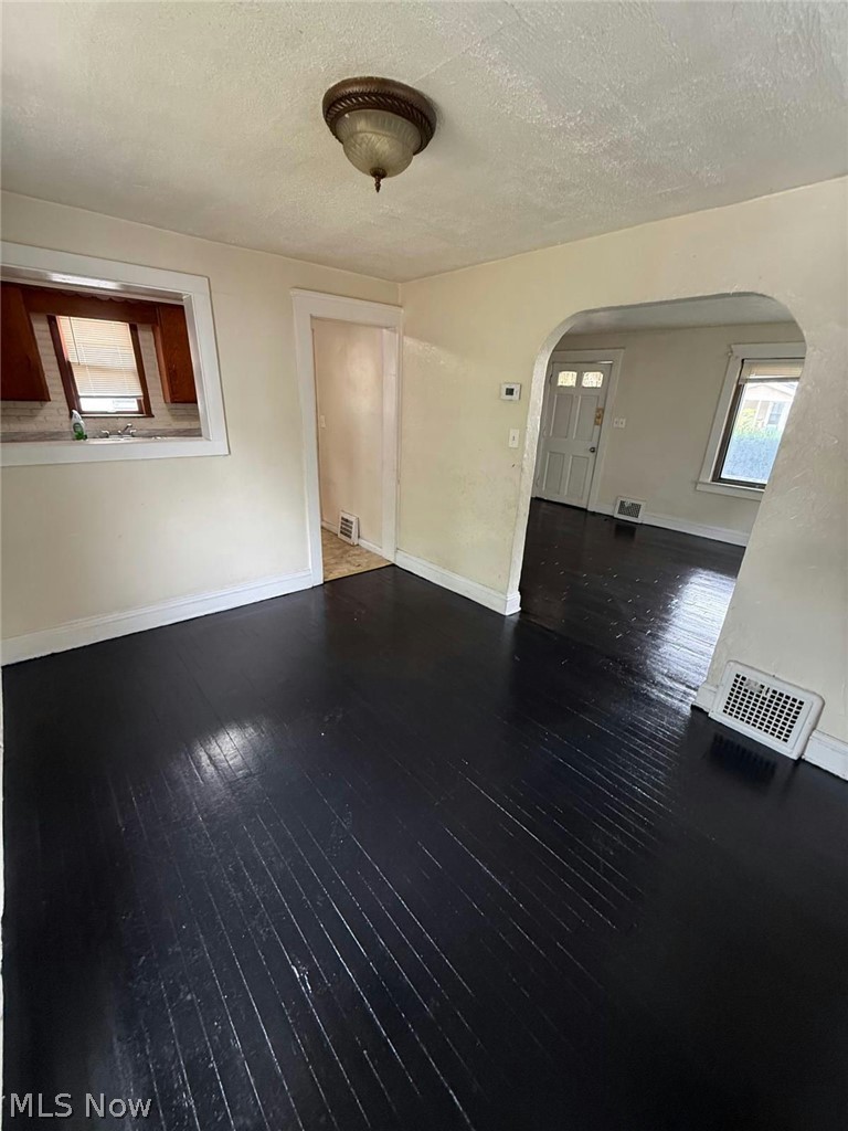 1485 E 172nd Street Cleveland OH 44110