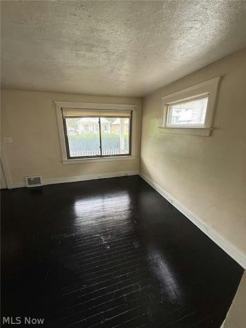 1485 E 172nd Street Cleveland OH 44110