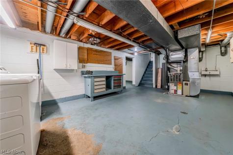 4134 Sarasota Drive Parma OH 44134