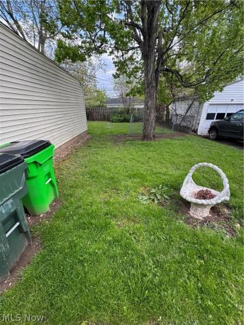 8414 Grand Division Avenue Garfield Heights OH 44125