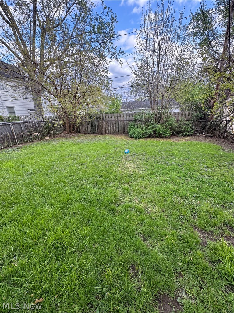 8414 Grand Division Avenue Garfield Heights OH 44125