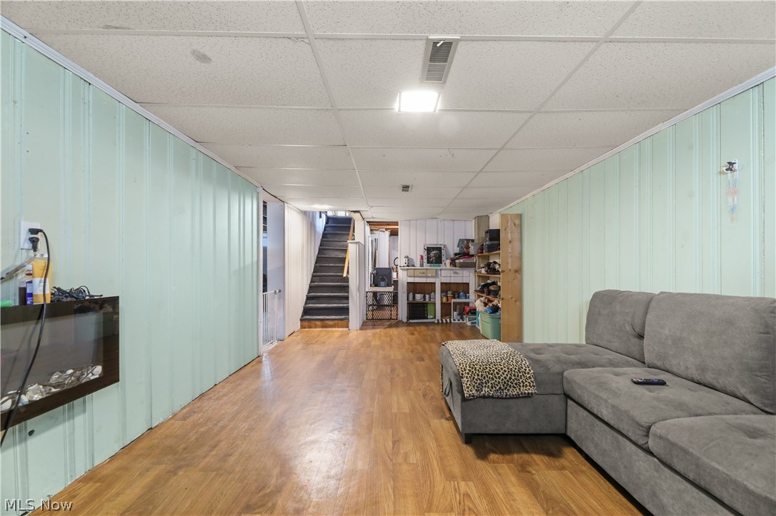 1043 Slosson Street Akron OH 44320
