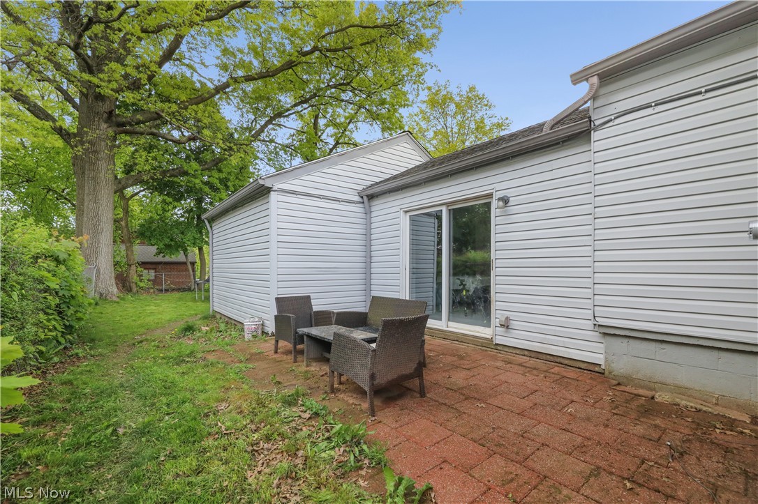 1043 Slosson Street Akron OH 44320