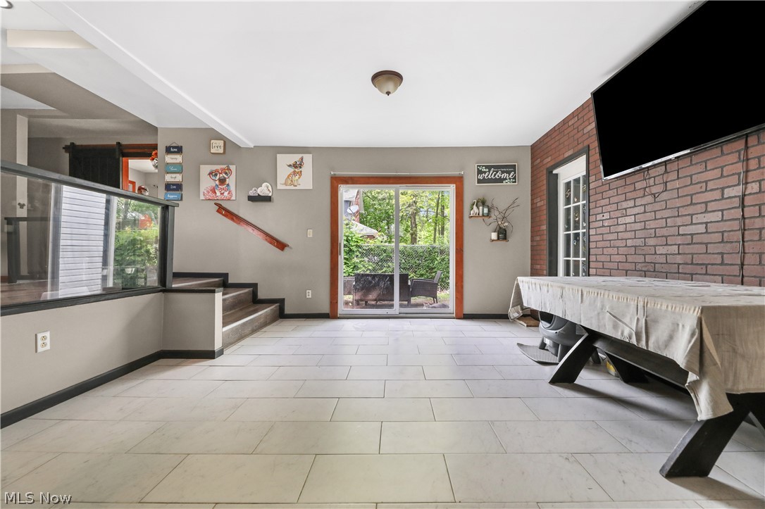 1043 Slosson Street Akron OH 44320
