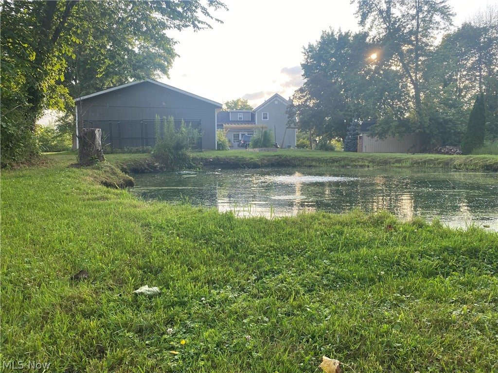 8463 Dewey Road Montville OH 44064
