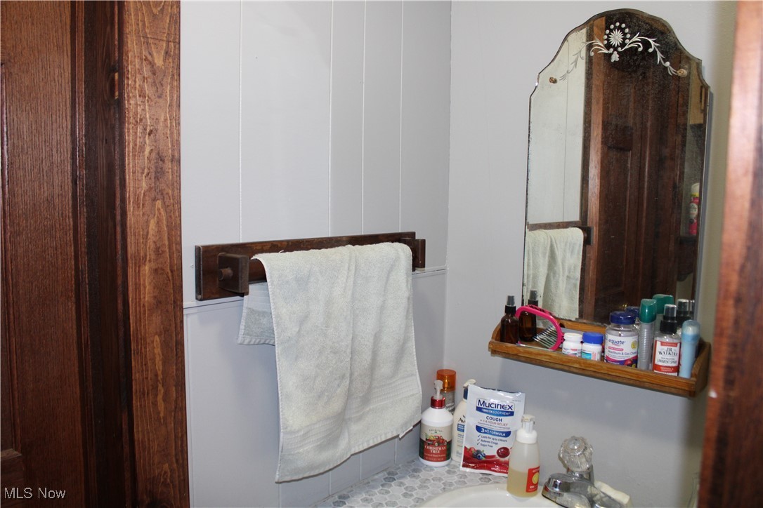 111 Main Street Clarington OH 43915