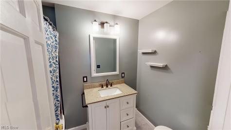 2082 Willowdale Drive Stow OH 44224