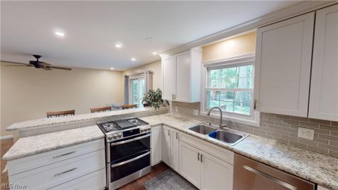 2082 Willowdale Drive Stow OH 44224