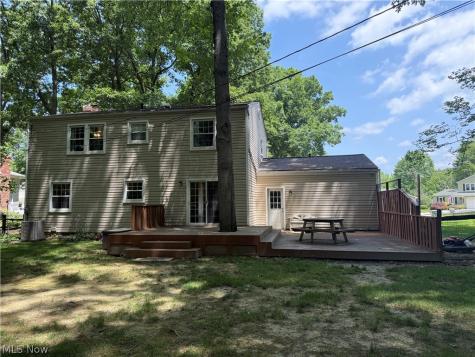 2082 Willowdale Drive Stow OH 44224