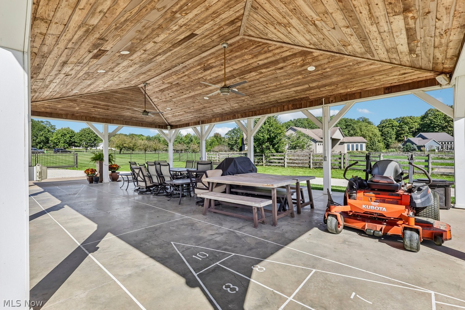 1430 Snowberry Lane Medina OH 44256