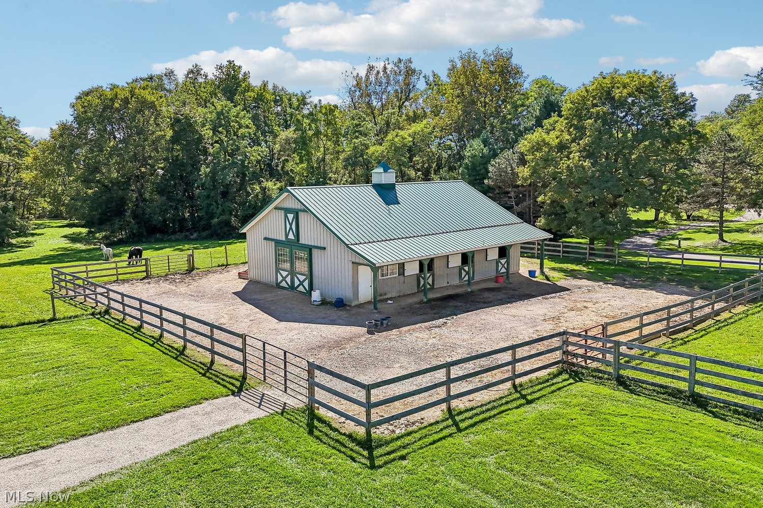 1430 Snowberry Lane Medina OH 44256