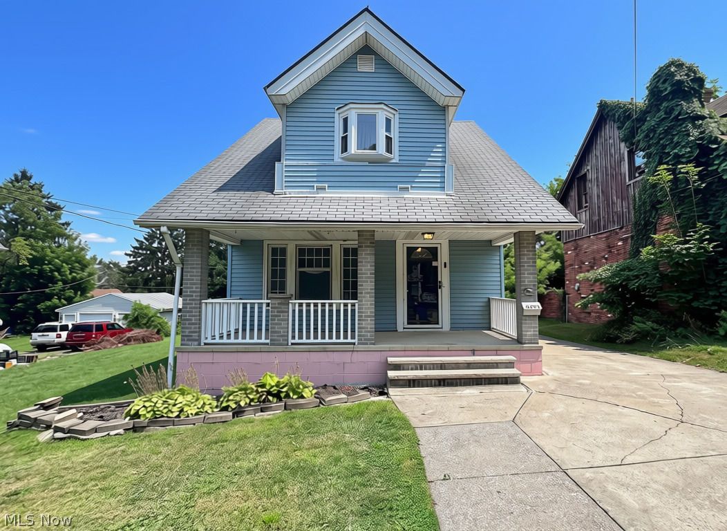 3273 W 86th Street Cleveland OH 44102