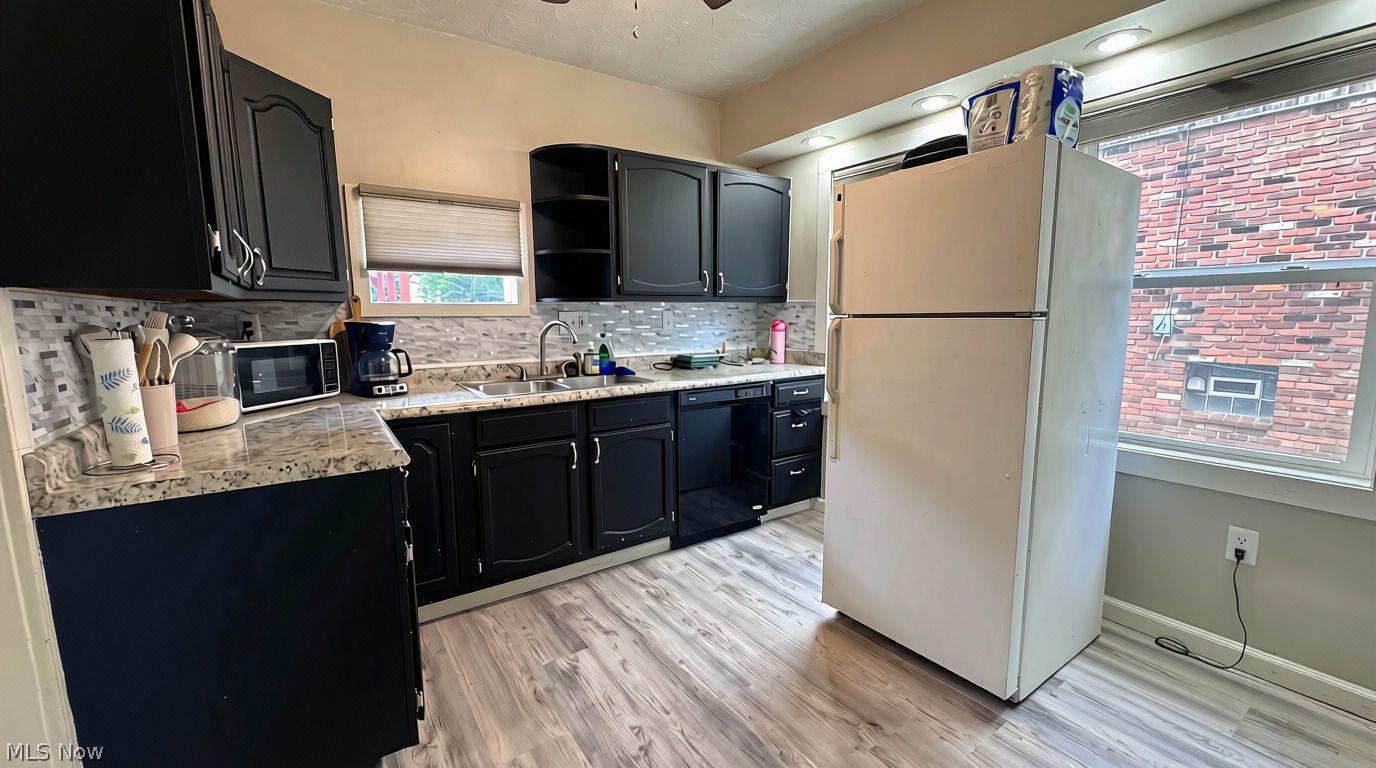 3273 W 86th Street Cleveland OH 44102