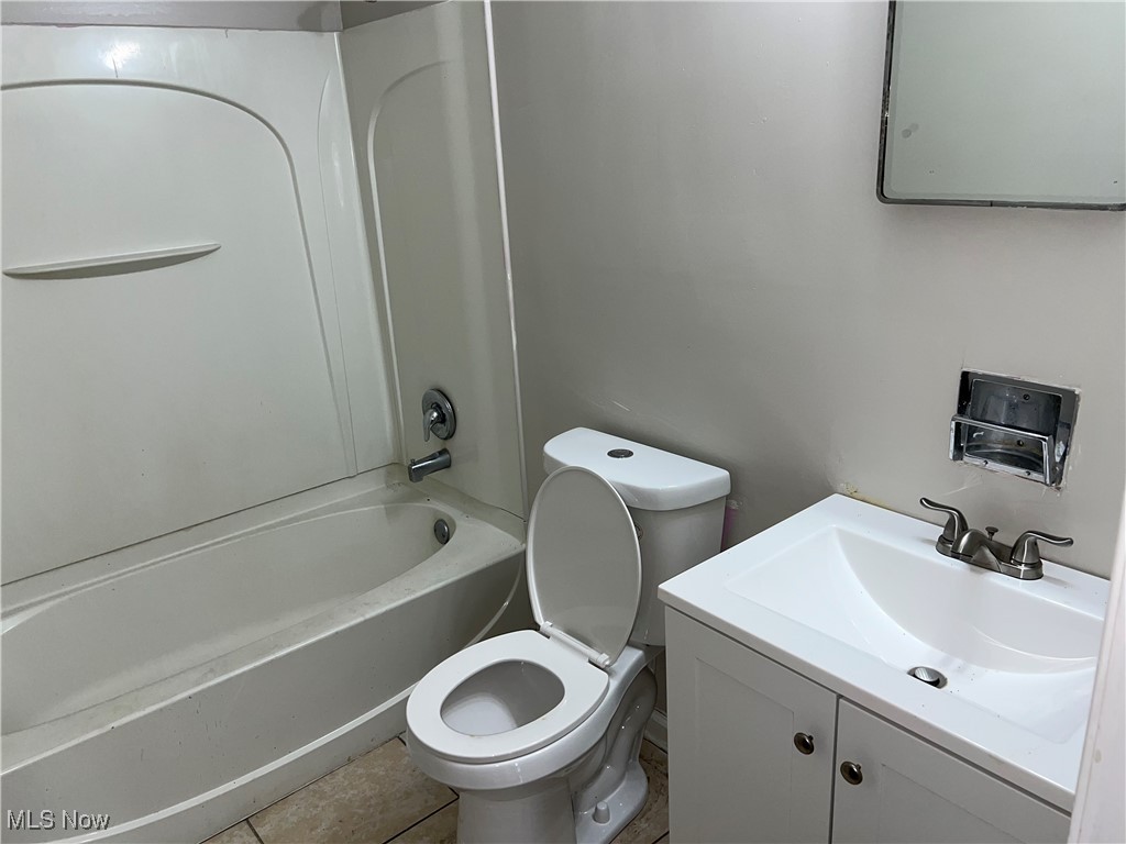 12620 Grimsby Avenue Cleveland OH 44135