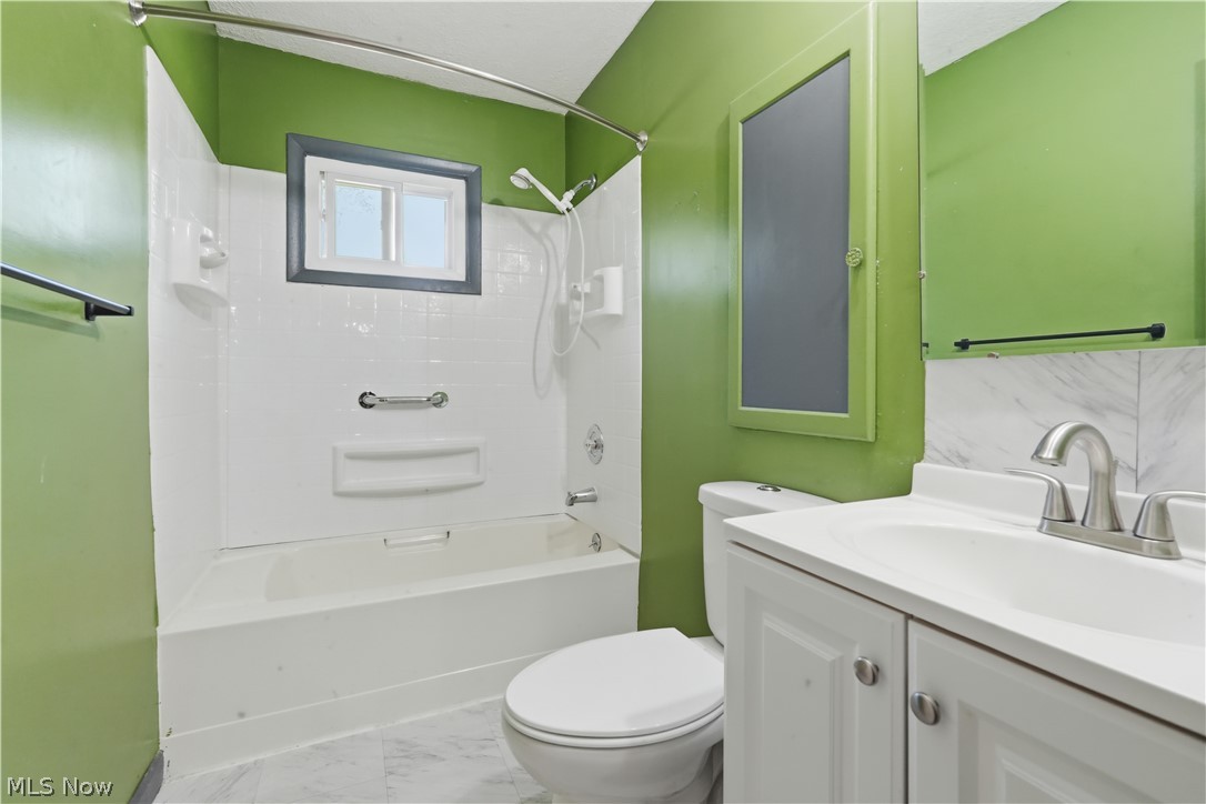 198 Cherry Hill Road Mansfield OH 44907