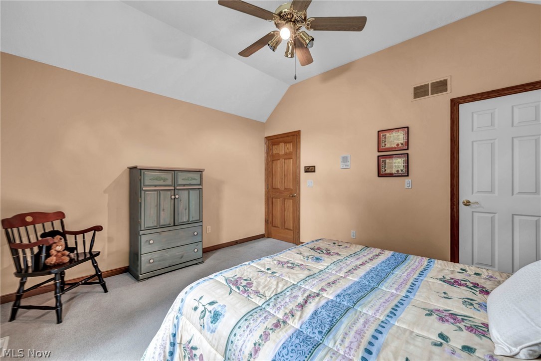 9198 Regency Woods Drive Kirtland OH 44094