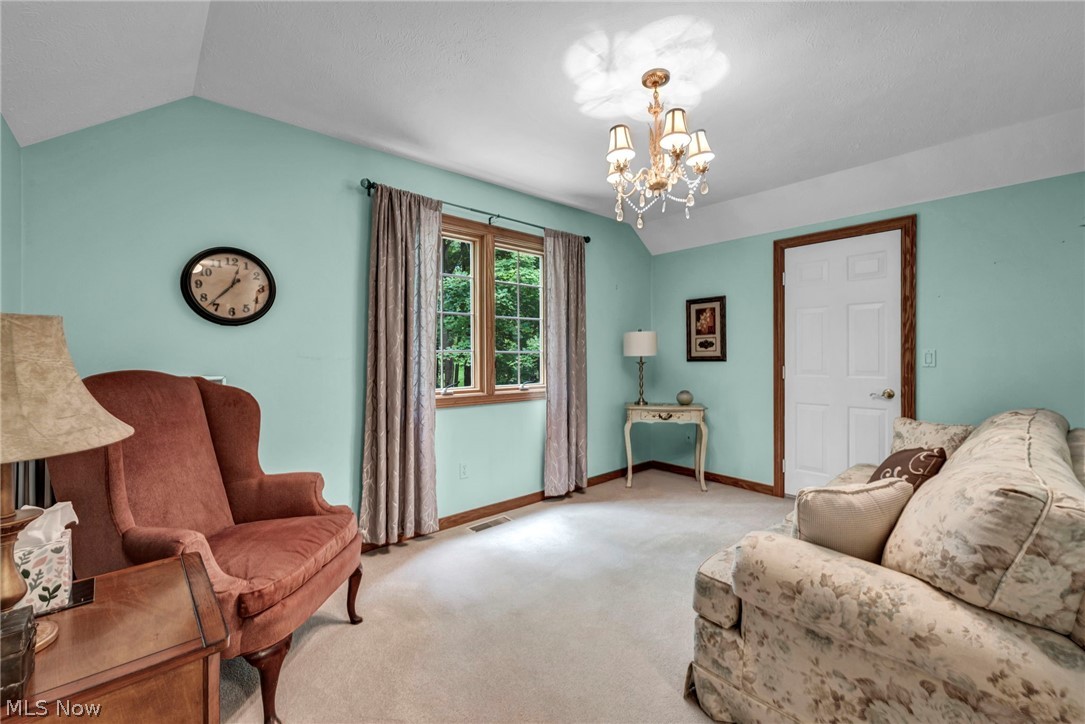 9198 Regency Woods Drive Kirtland OH 44094