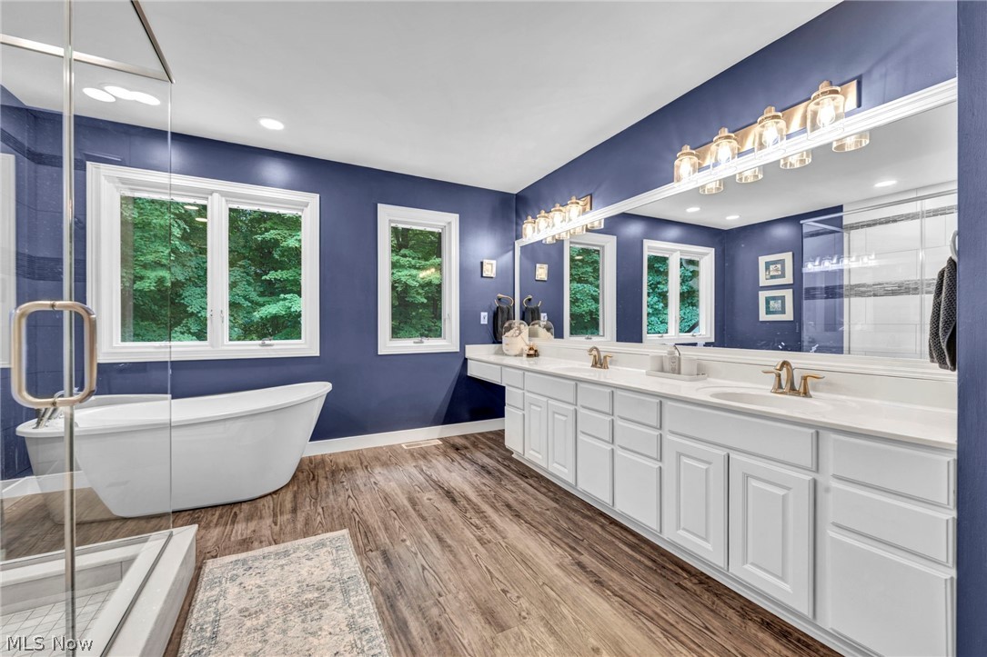 9198 Regency Woods Drive Kirtland OH 44094