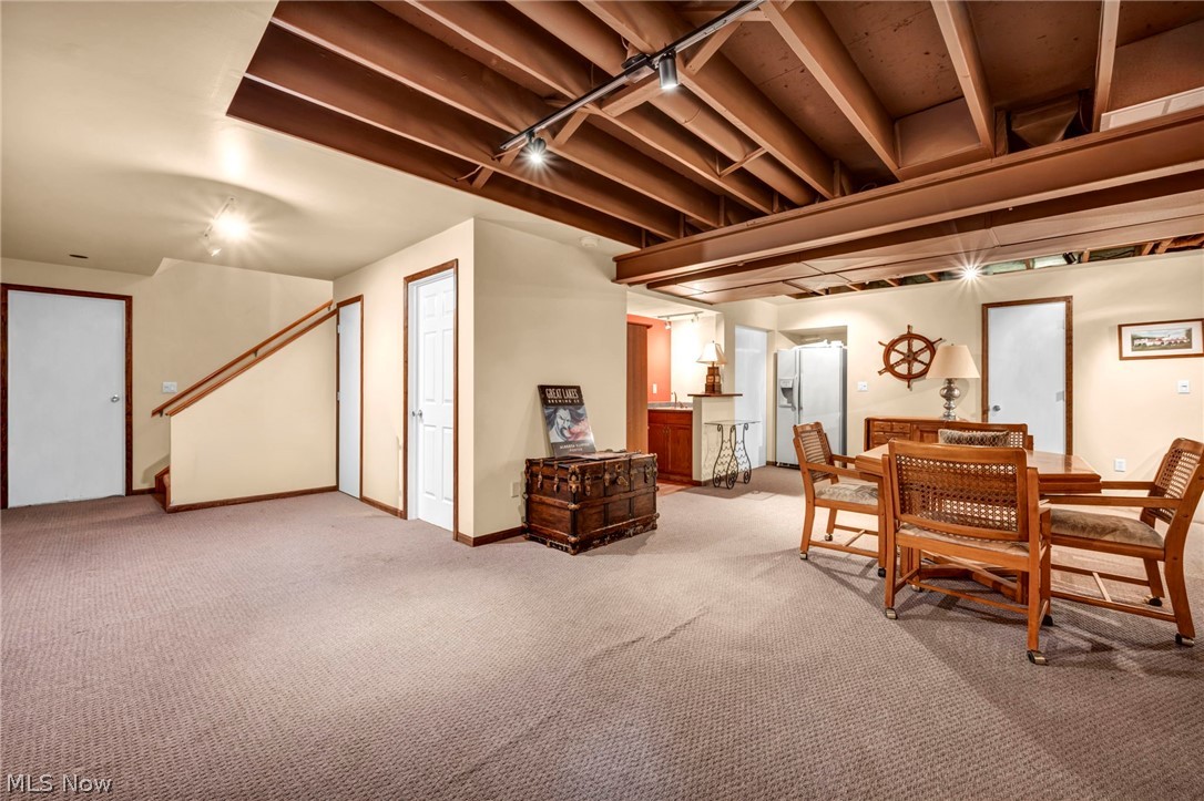 9198 Regency Woods Drive Kirtland OH 44094