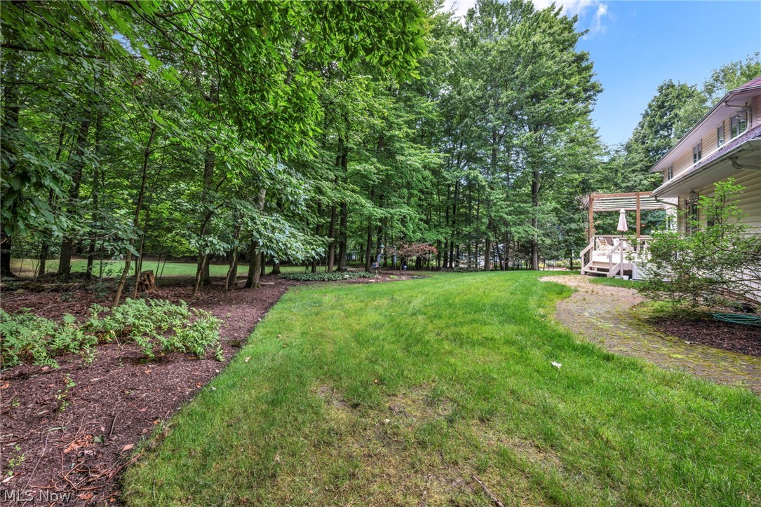 9198 Regency Woods Drive Kirtland OH 44094