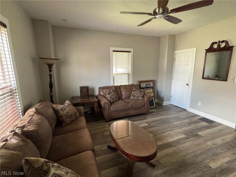 921 6th Street SW Massillon OH 44647