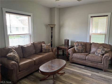 921 6th Street SW Massillon OH 44647
