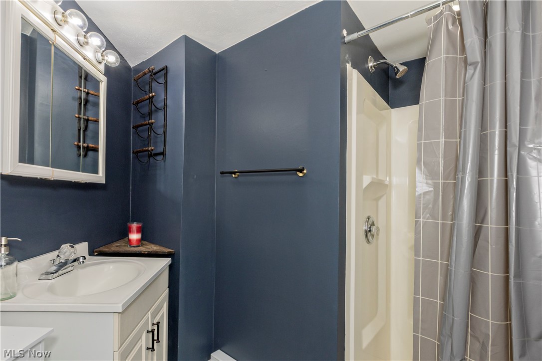 3718 Latimore Road Shaker Heights OH 44122