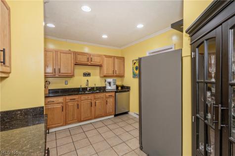 3718 Latimore Road Shaker Heights OH 44122