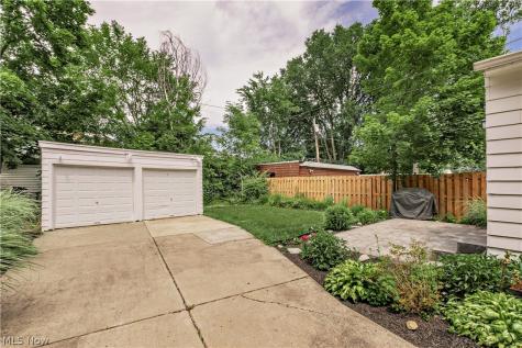 3718 Latimore Road Shaker Heights OH 44122