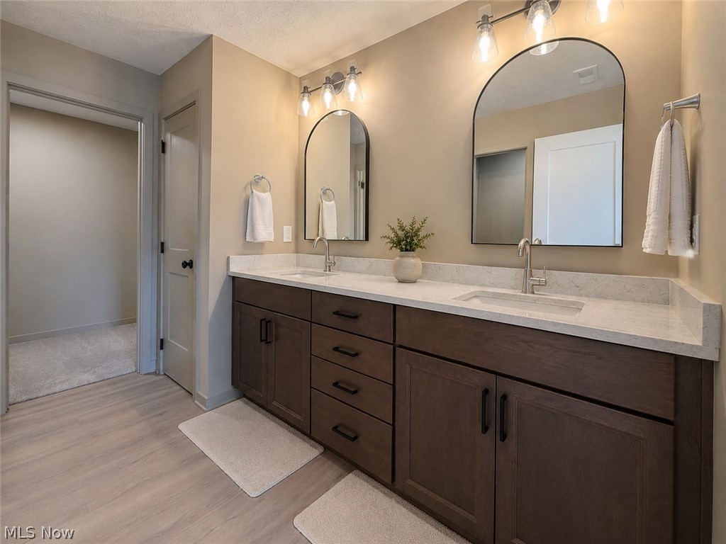 448 Bordeaux Boulevard Broadview Heights OH 44147