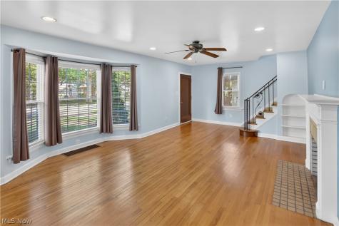 2649 Lakeview Avenue Rocky River OH 44116