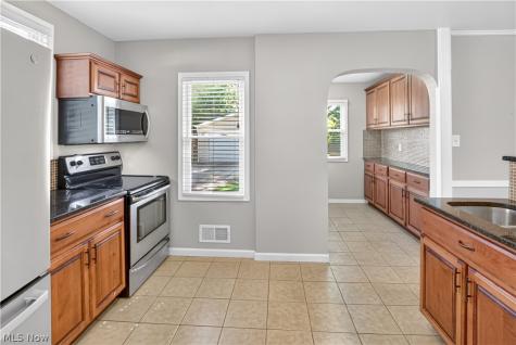 2649 Lakeview Avenue Rocky River OH 44116