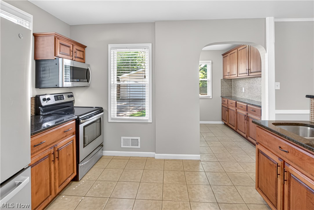2649 Lakeview Avenue Rocky River OH 44116
