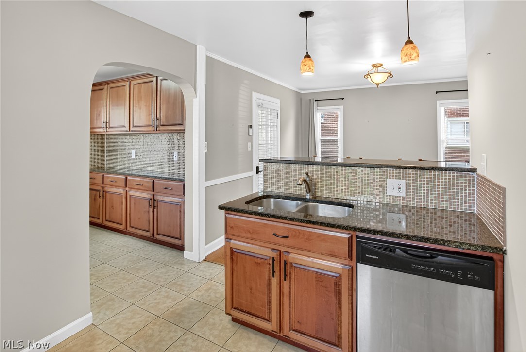 2649 Lakeview Avenue Rocky River OH 44116