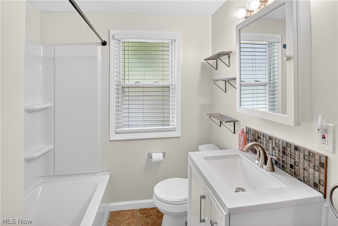 2649 Lakeview Avenue Rocky River OH 44116