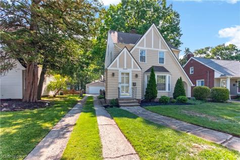 2649 Lakeview Avenue Rocky River OH 44116