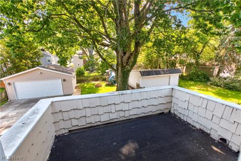 2649 Lakeview Avenue Rocky River OH 44116