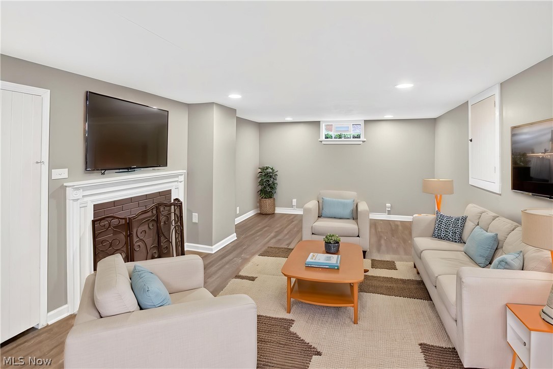 2649 Lakeview Avenue Rocky River OH 44116