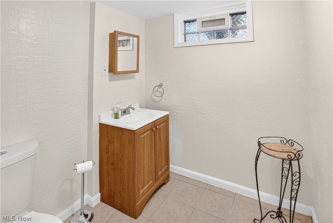 2649 Lakeview Avenue Rocky River OH 44116