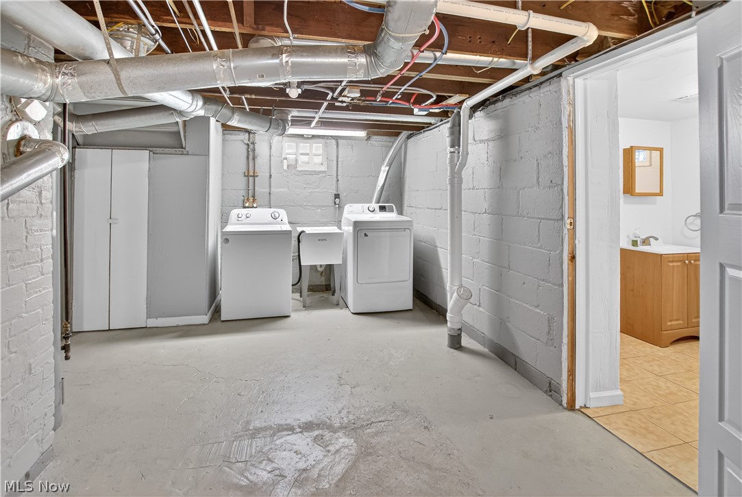 2649 Lakeview Avenue Rocky River OH 44116