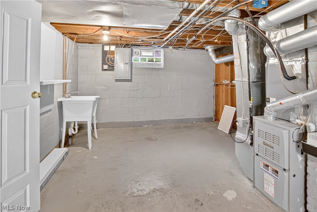 2649 Lakeview Avenue Rocky River OH 44116