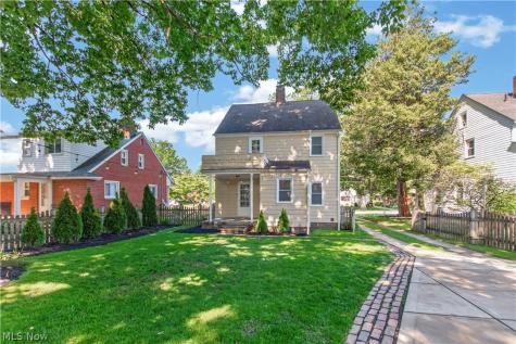 2649 Lakeview Avenue Rocky River OH 44116