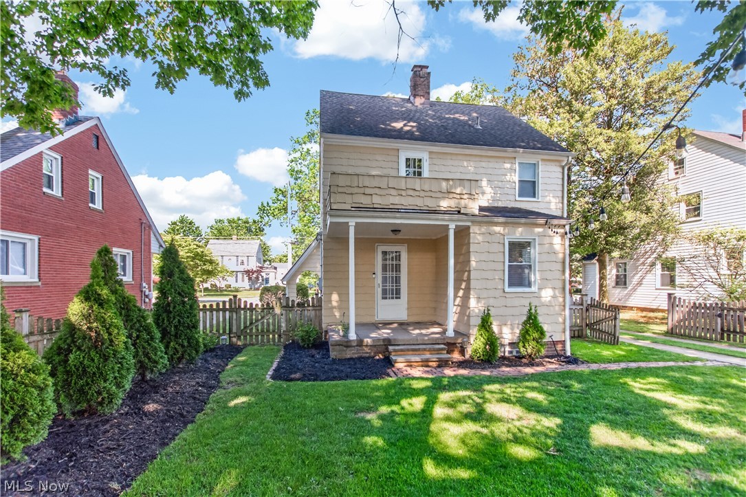2649 Lakeview Avenue Rocky River OH 44116