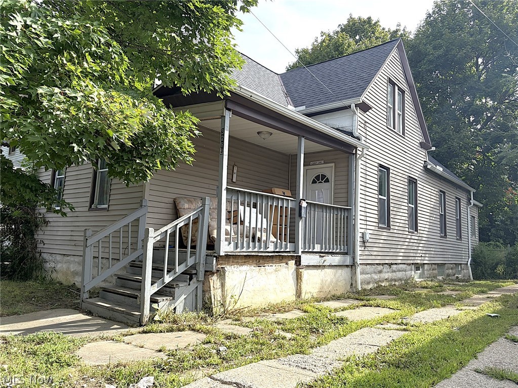 3283 W 54th Street Cleveland OH 44102