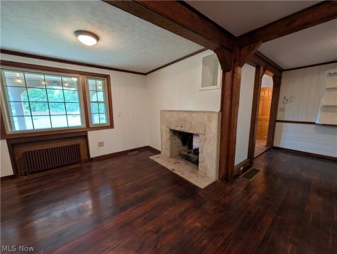 7353 Columbia Olmsted Falls OH 44138