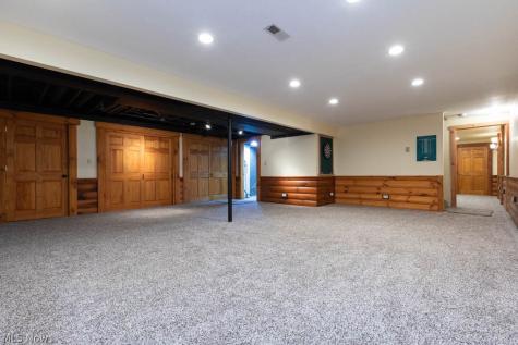 12399 Hawke Road Columbia Station OH 44028