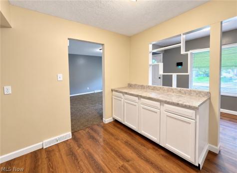 4399 E 143rd Street Cleveland OH 44128