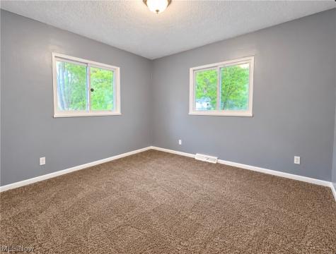 4399 E 143rd Street Cleveland OH 44128