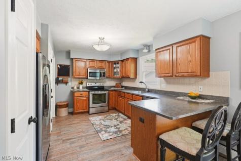 17357 Andras Drive Walton Hills OH 44146
